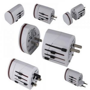 ADAPTADOR UNIVERSAL TRAVEL